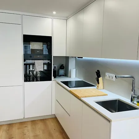 Ria Living - Arena 01 Cee